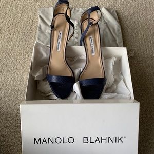 EUC MANOLO BLAHNIK NAVY STRAPPY CHAOS HEELS - RARE! NO LONGER MADE!